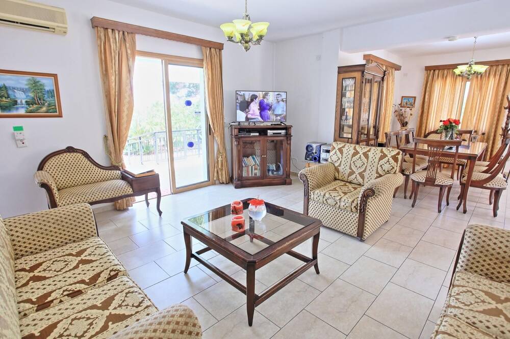 Photo of Livingroom in Ayia Marina Chrysochous