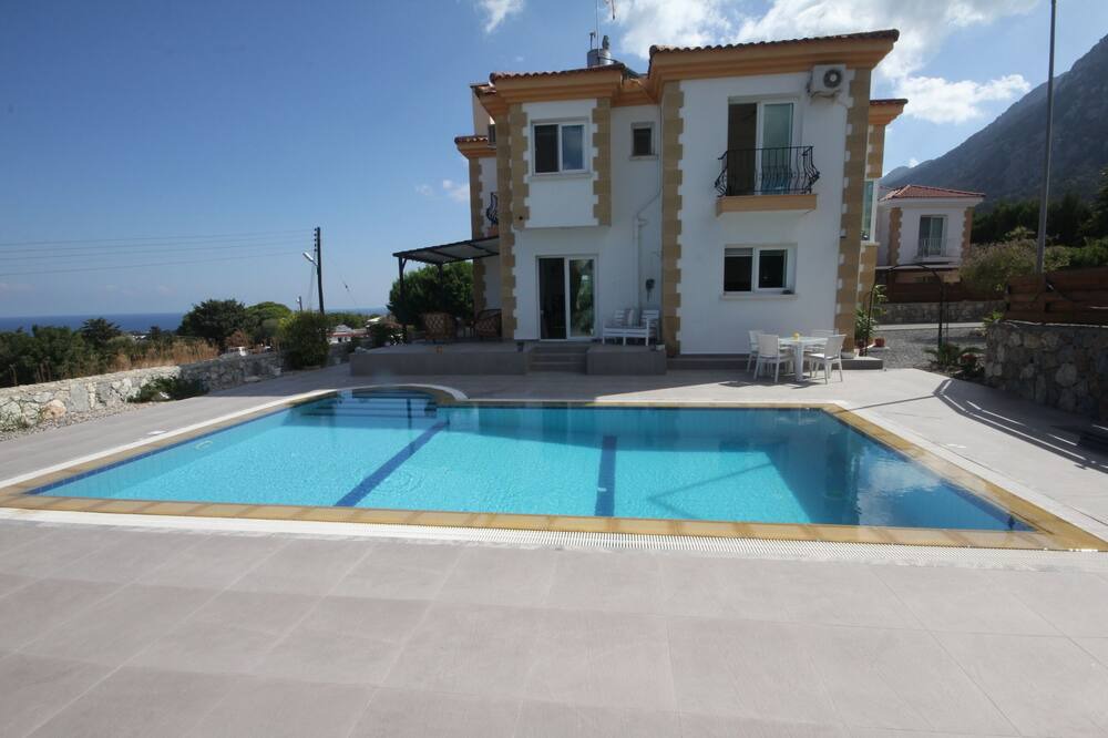 Photo of Outdoor in Karsiyaka