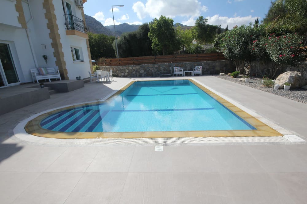 Photo of Outdoor in Karsiyaka