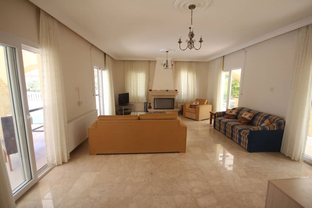 Photo of Livingroom in Karsiyaka