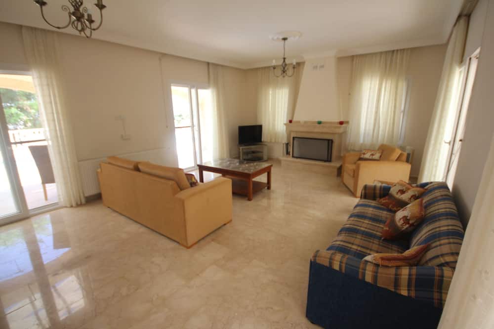 Photo of Livingroom in Karsiyaka