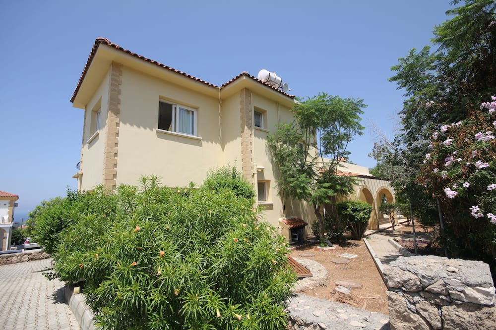 Photo of Outdoor in Karsiyaka