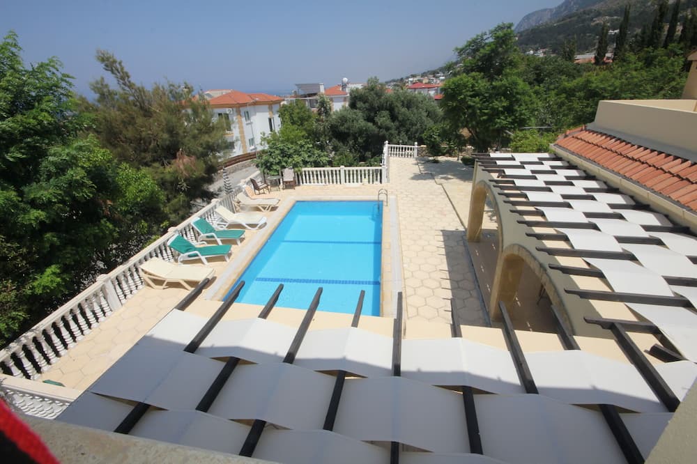 Photo of Outdoor in Karsiyaka
