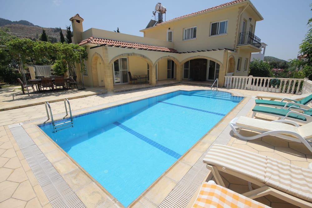 Photo of Outdoor in Karsiyaka