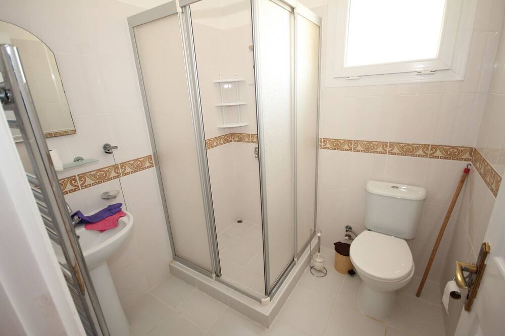 Photo of Bathroom in Karsiyaka