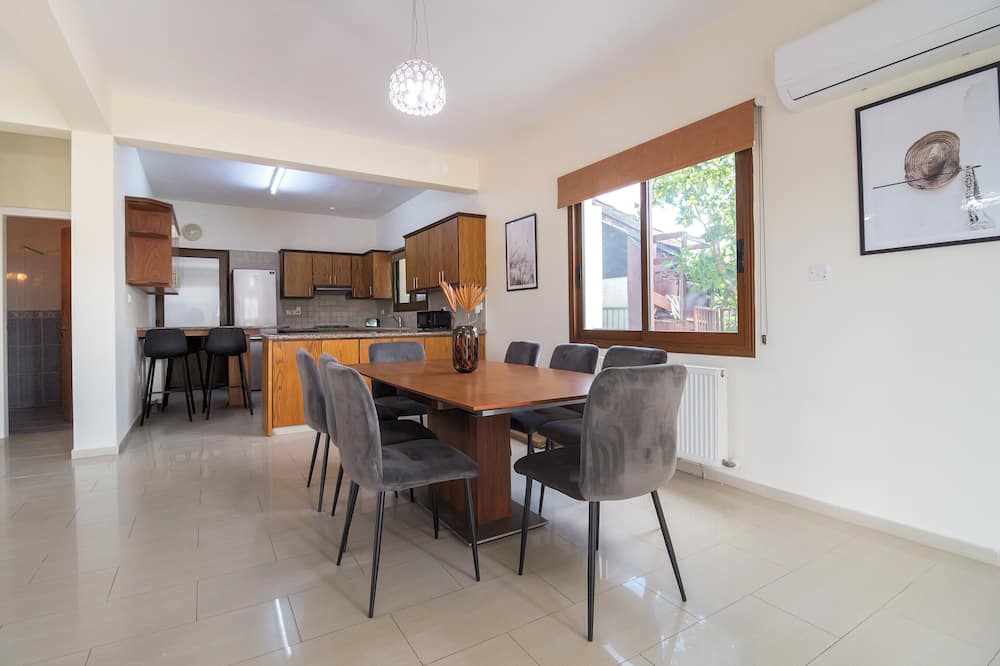 Photo of Kitchen in Tremithousa