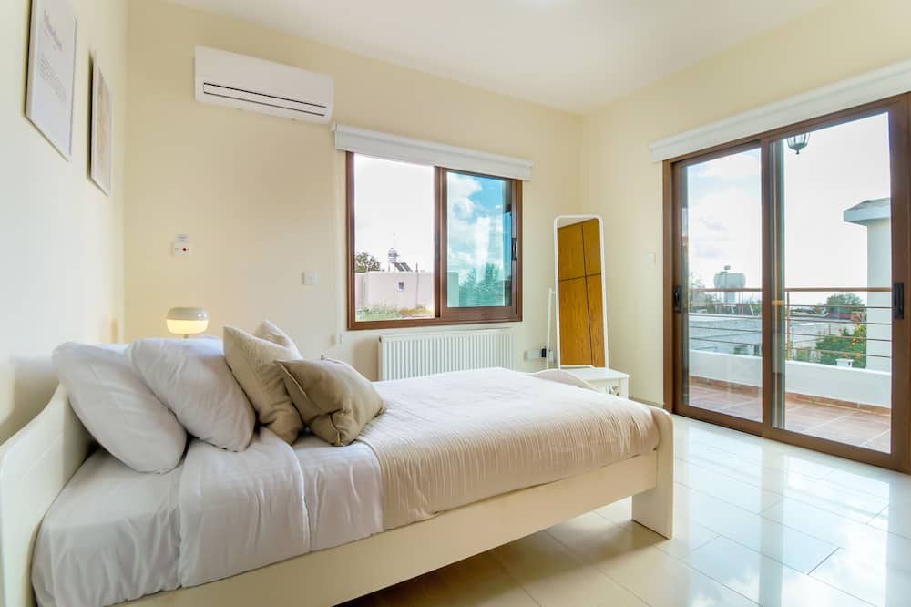 Photo of Bedroom in Tremithousa