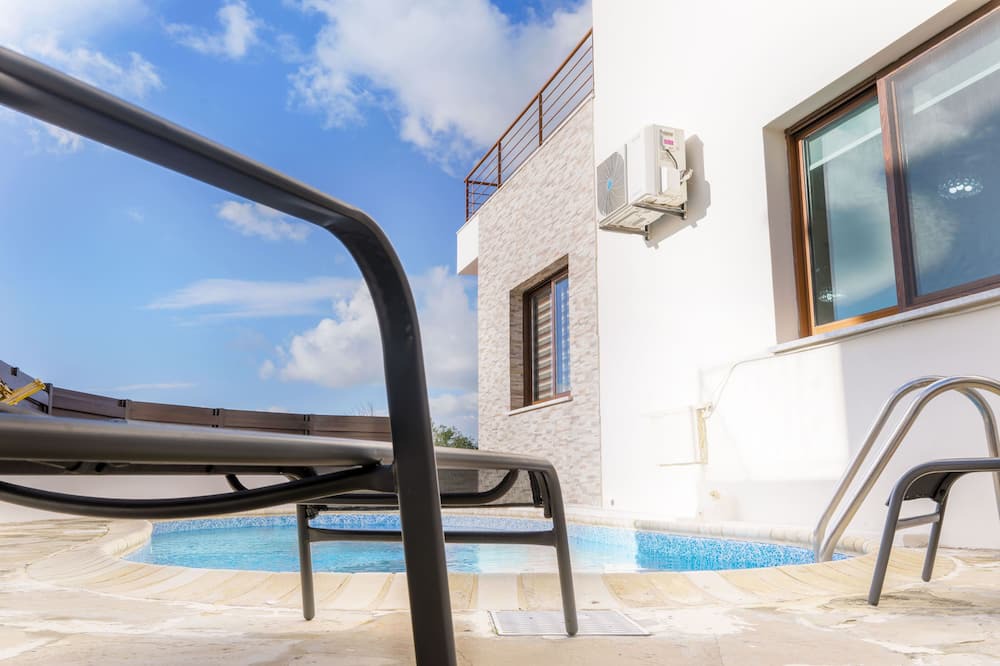 Photo of Outdoor in Tremithousa