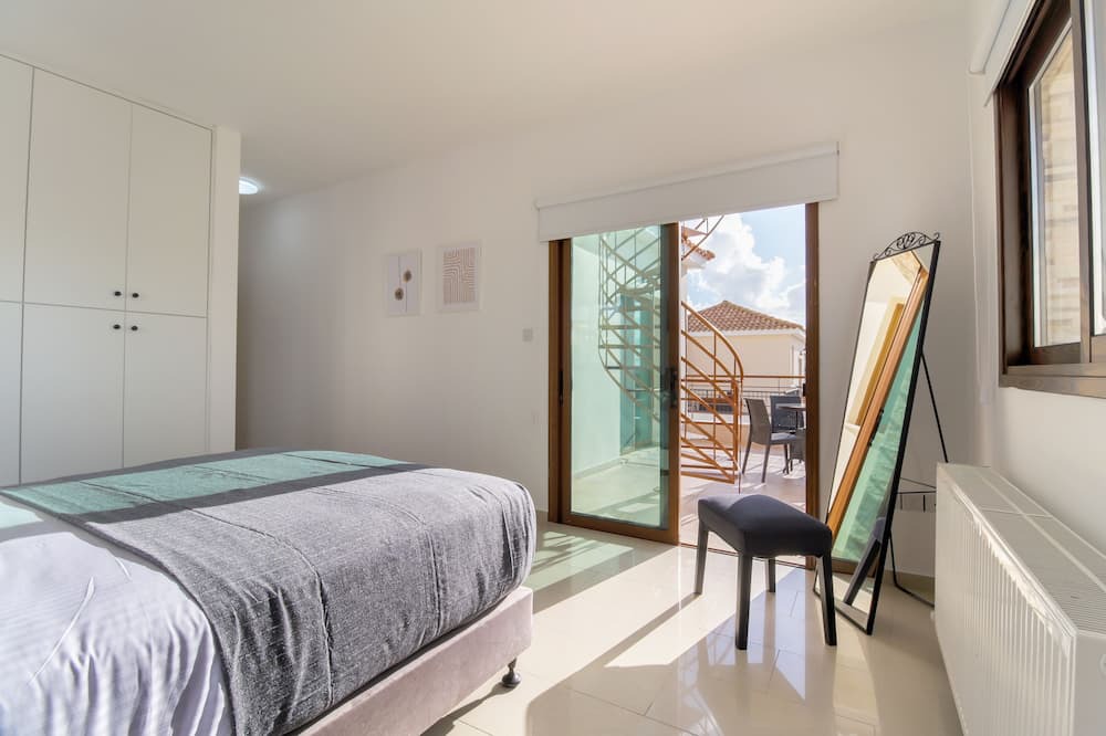Photo of Bedroom in Tremithousa