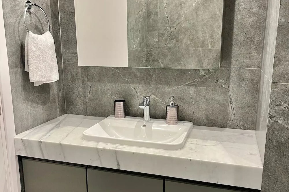 Photo of Bathroom in Neapolis