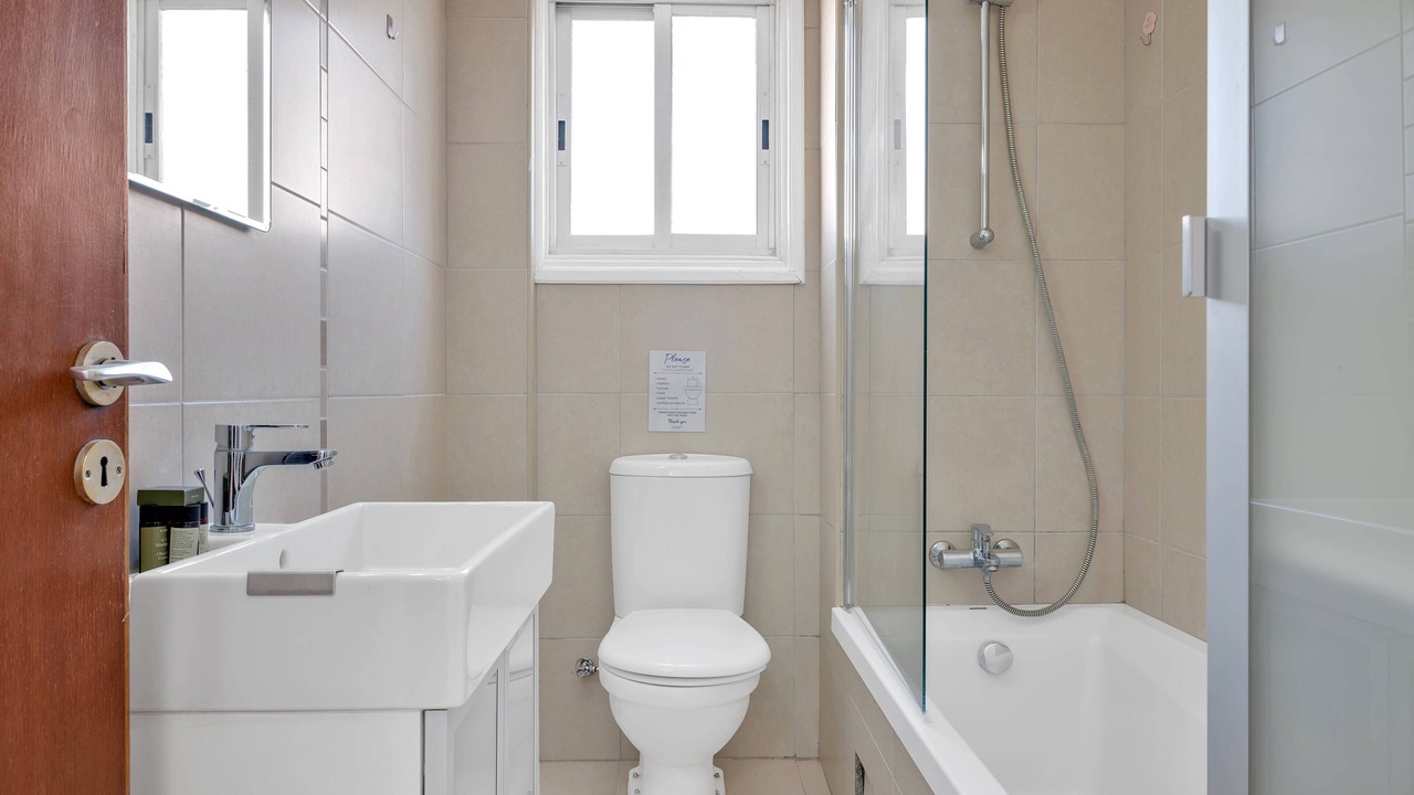 Photo of Bathroom in Lykabittos