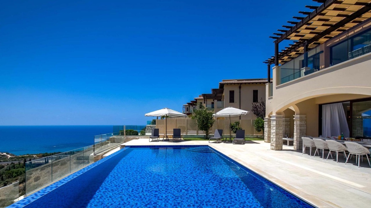 Photo of Others in Aphrodite Hills