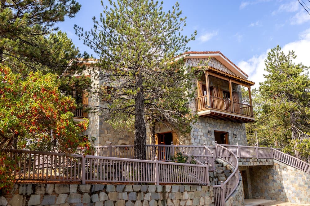 Photo of Outdoor in Pedhoulas