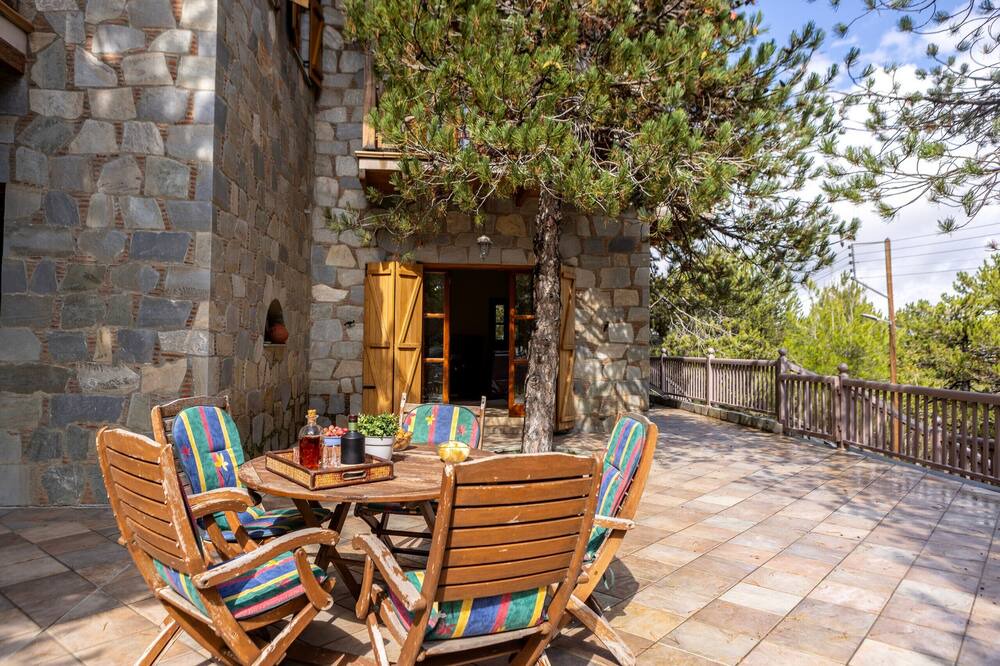 Photo of Outdoor in Pedhoulas