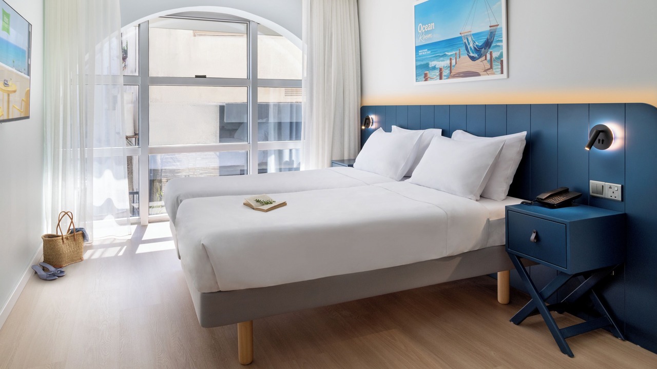 Photo of Bedroom in Larnaca City Centre