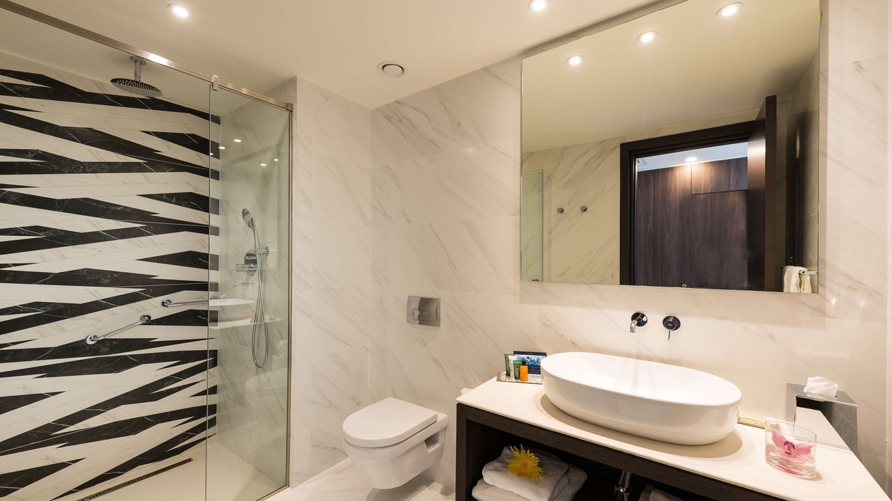 Photo of Bathroom in Egkomi