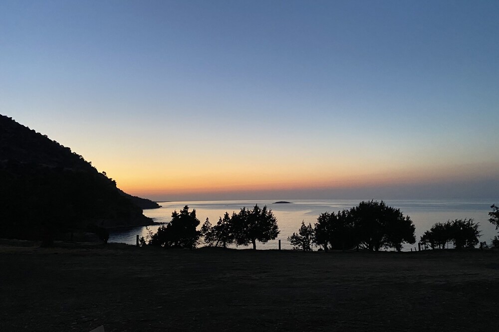 Photo of Others in Neo Chorio