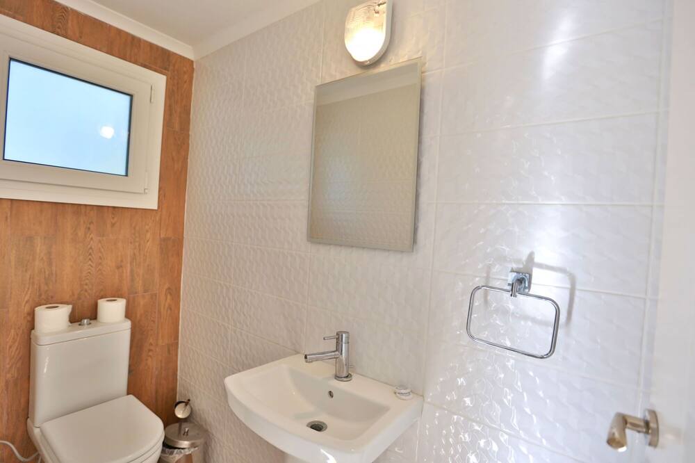 Photo of Bathroom in Zeytinlik