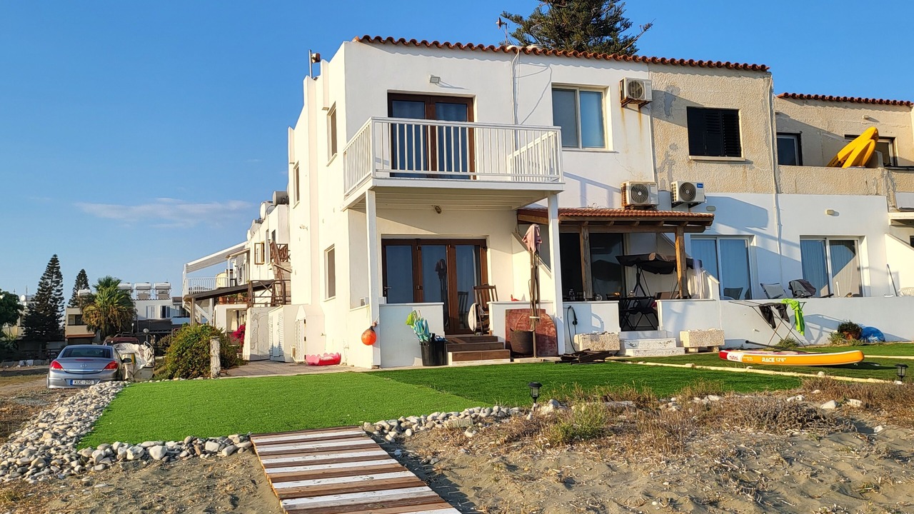 Photo of Outdoor in Pervolia