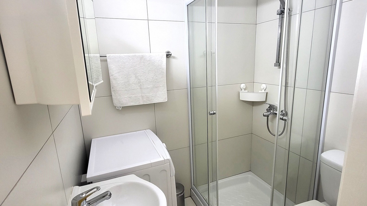 Photo of Bathroom in Pervolia