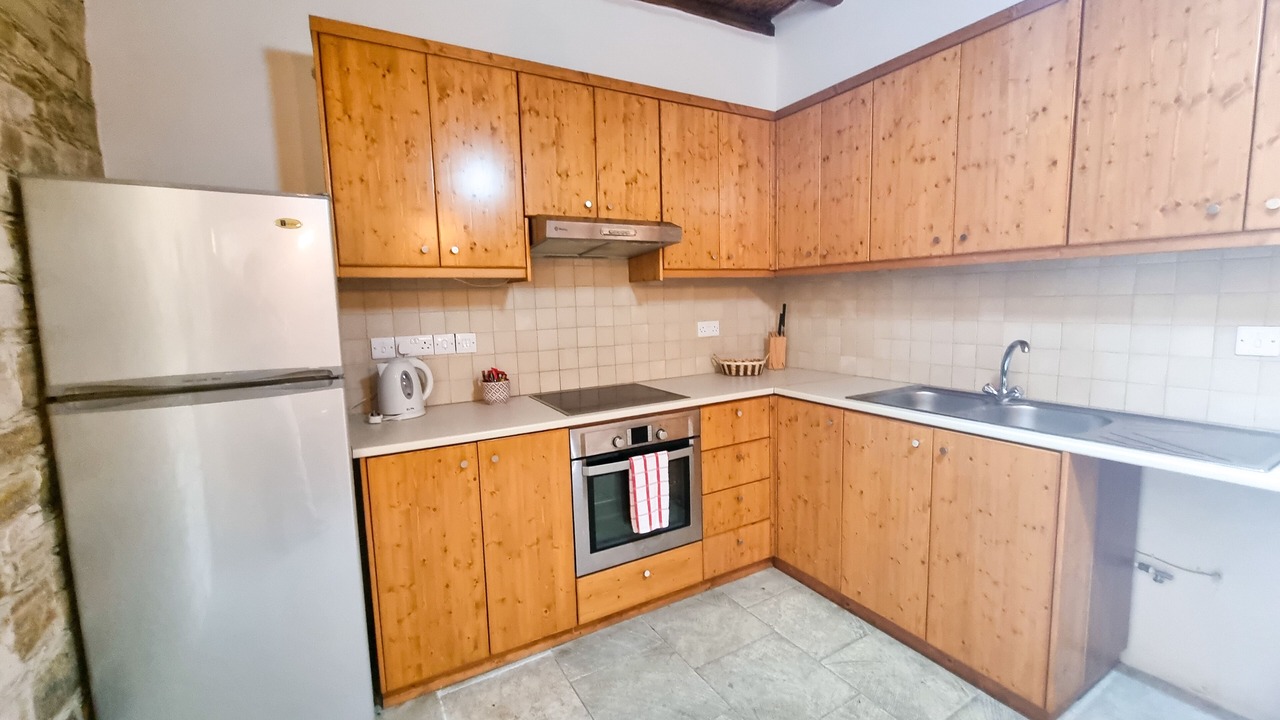 Photo of Kitchen in Skarinou