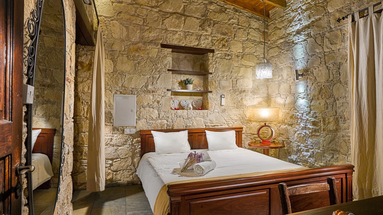 Photo of Bedroom in Lofou