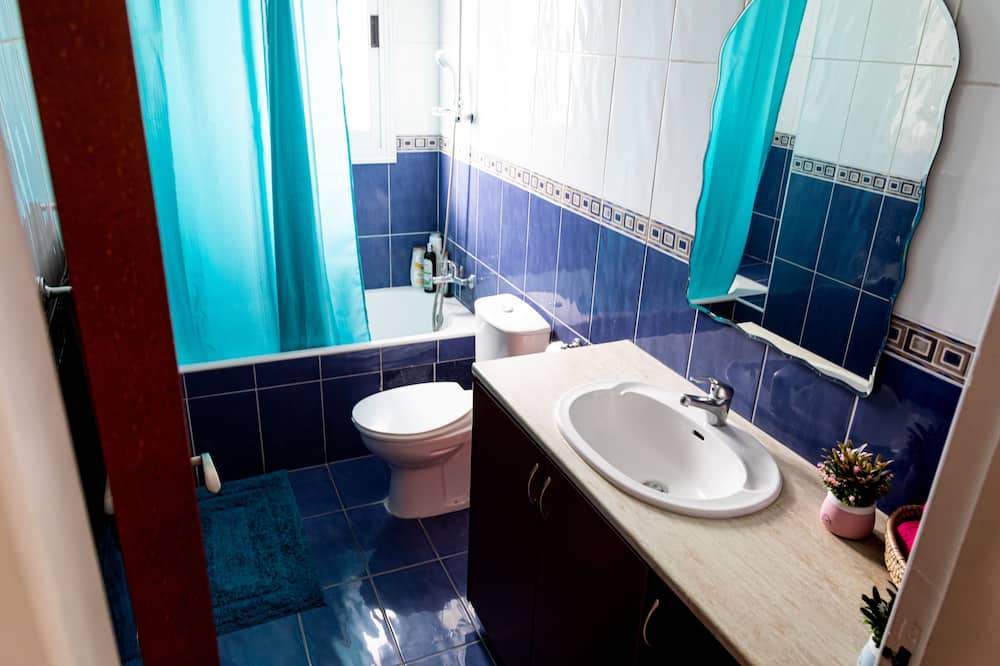 Photo of Bathroom in Emba