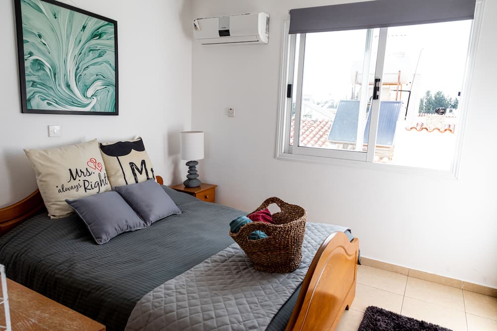 Photo of Bedroom in Emba