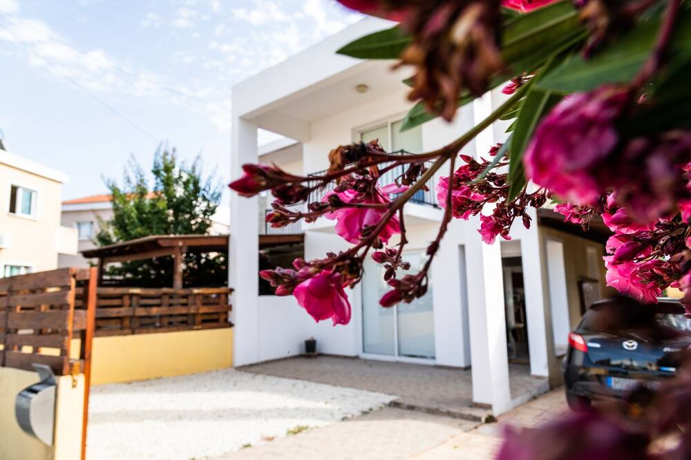 Photo of Outdoor in Emba