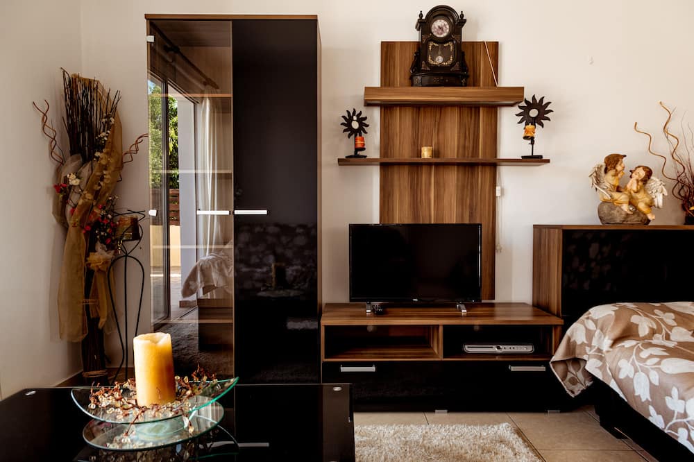 Photo of Livingroom in Emba