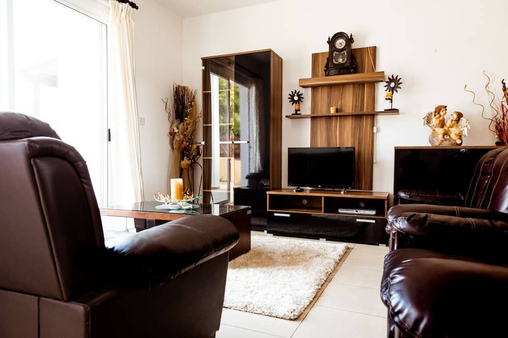 Photo of Livingroom in Emba