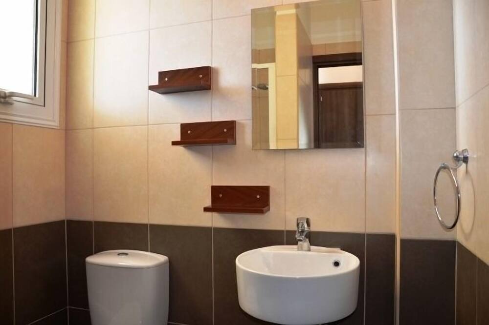 Photo of Bathroom in Pernera