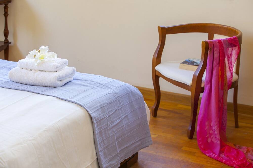 Photo of Bedroom in Larnaca