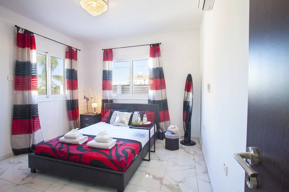 Photo of Bedroom in Protaras