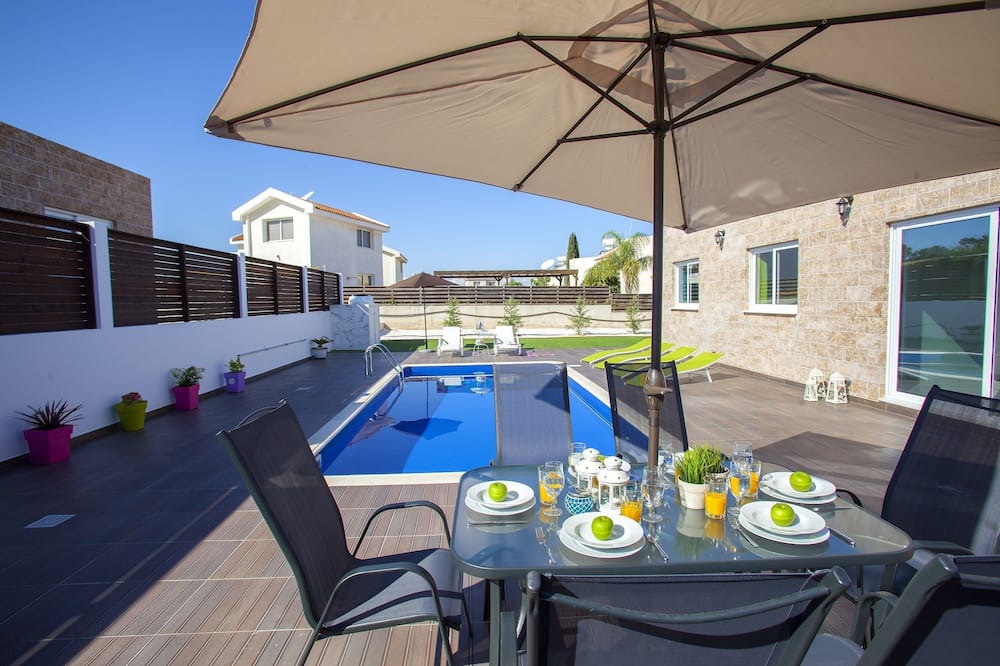 Photo of Patio Balcony in Protaras