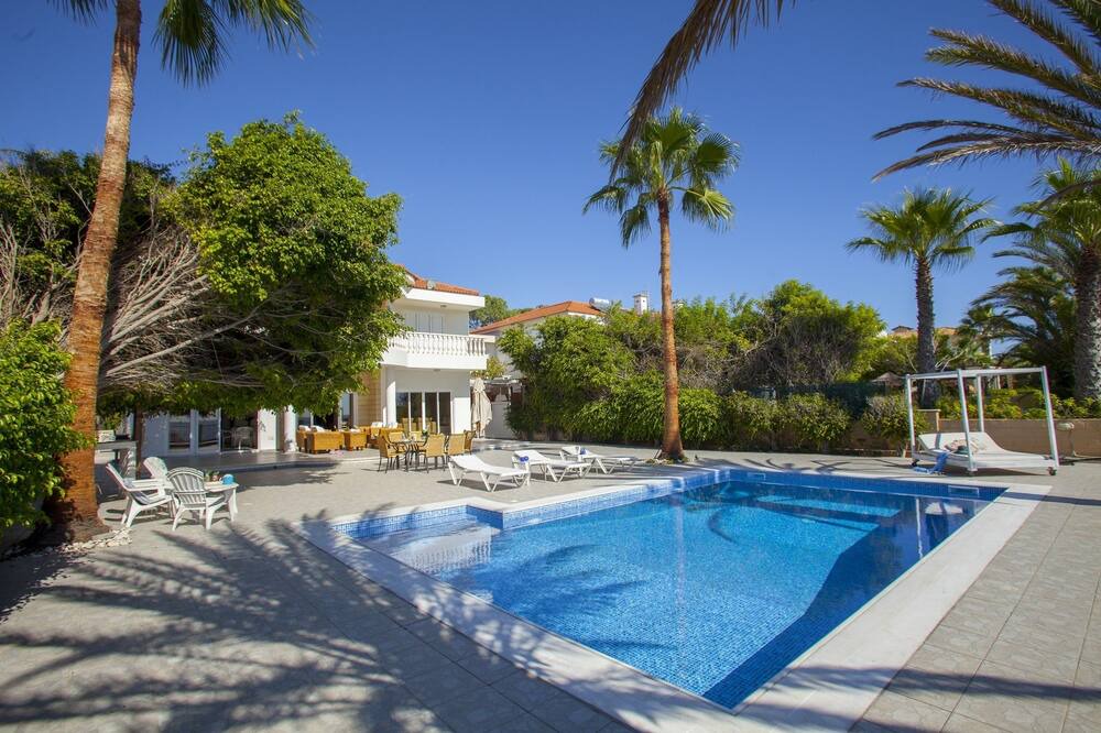 Photo of Outdoor in Larnaca