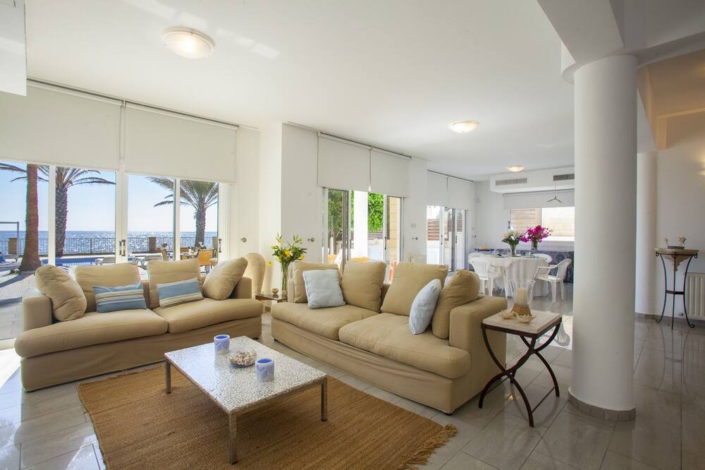Photo of Livingroom in Larnaca
