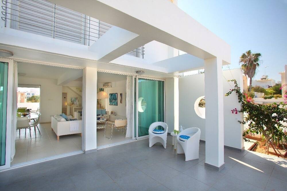 Photo of Patio Balcony in Protaras