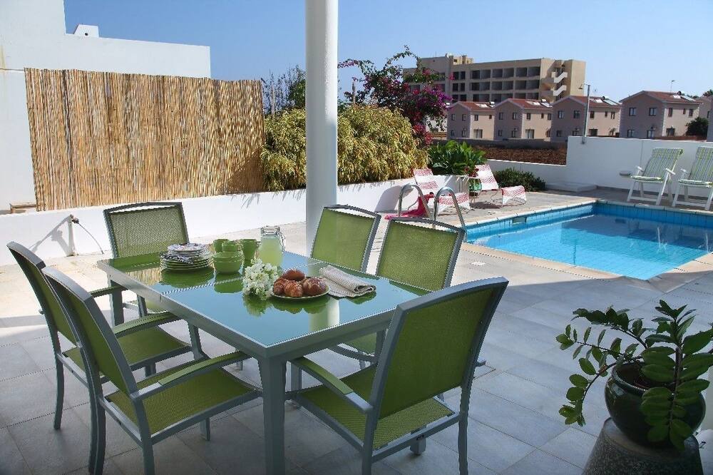 Photo of Patio Balcony in Protaras