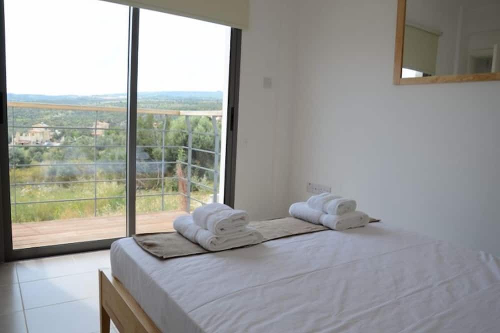 Photo of Bedroom in Latchi
