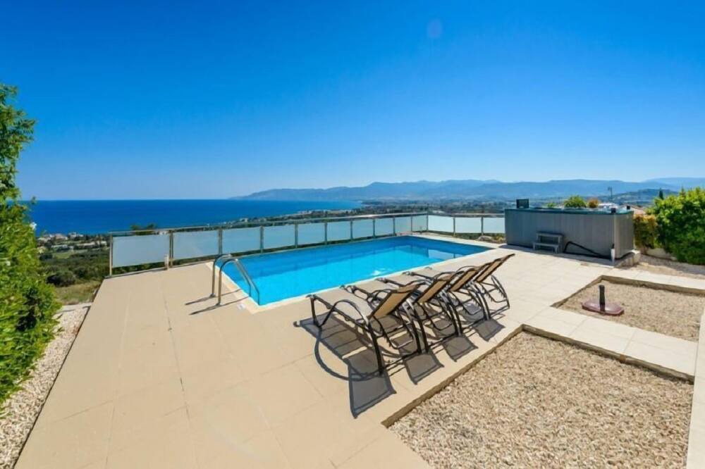 Photo of Patio Balcony in Latchi