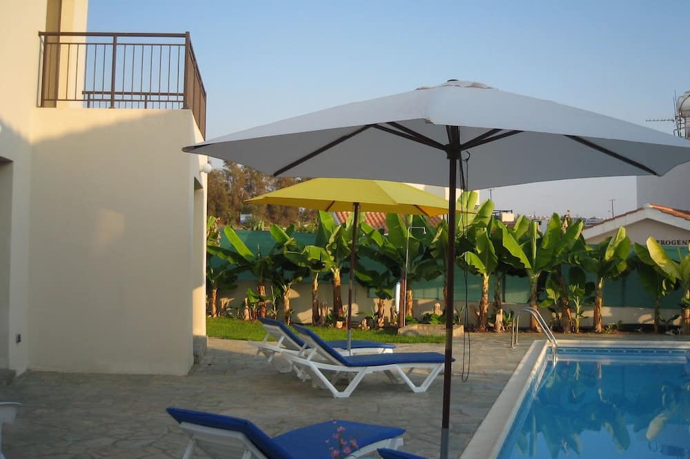 Photo of Patio Balcony in Kissonerga