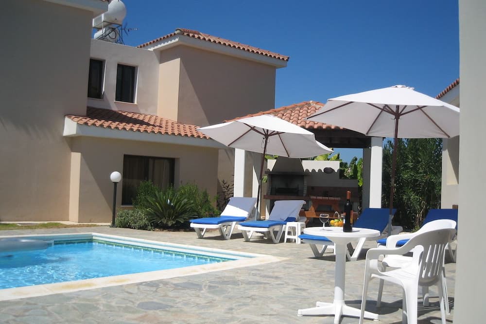 Photo of Outdoor in Kissonerga