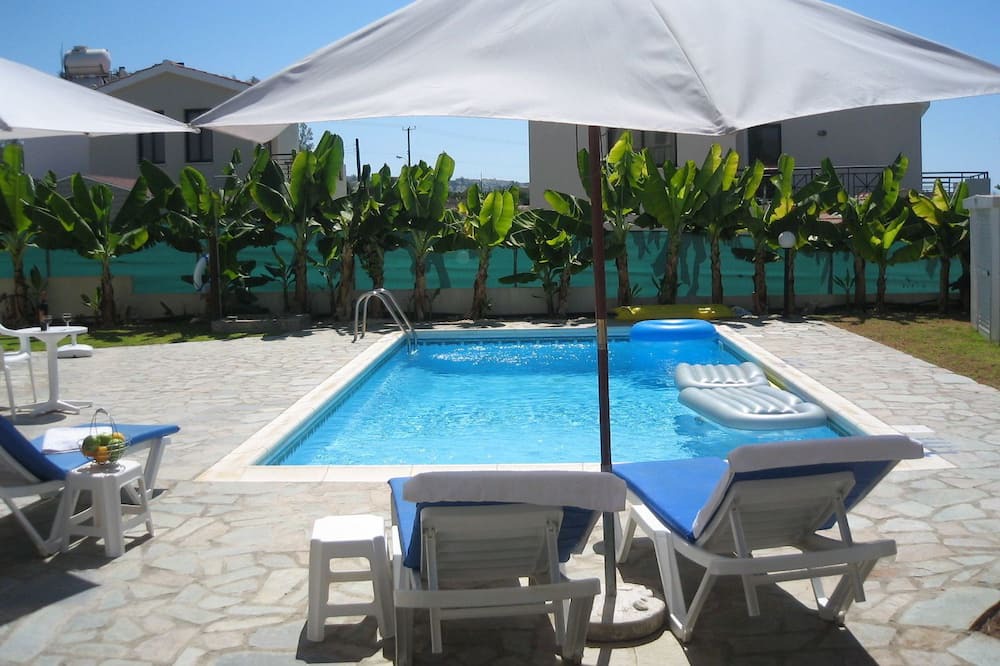 Photo of Outdoor in Kissonerga