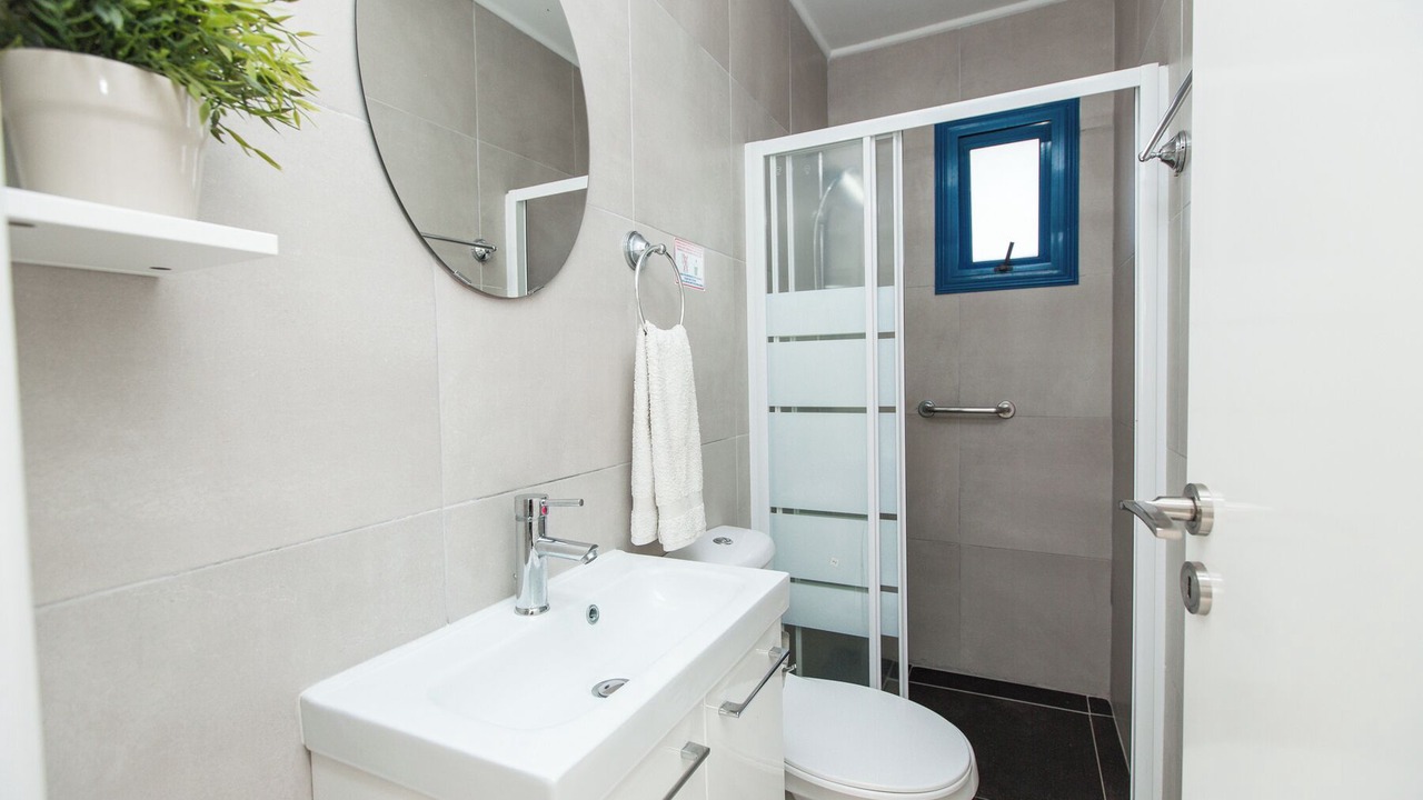 Photo of Bathroom in Pernera