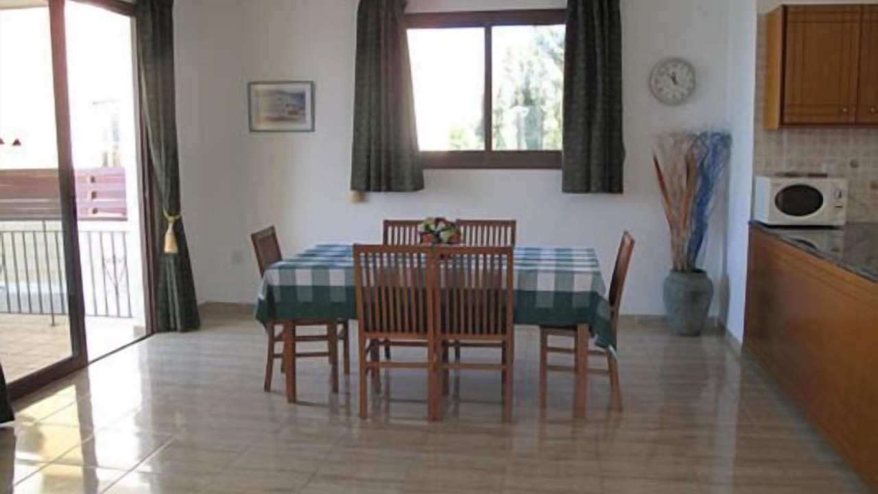 Photo of Bedroom in Polis