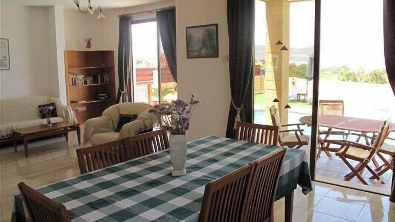Photo of Livingroom in Polis