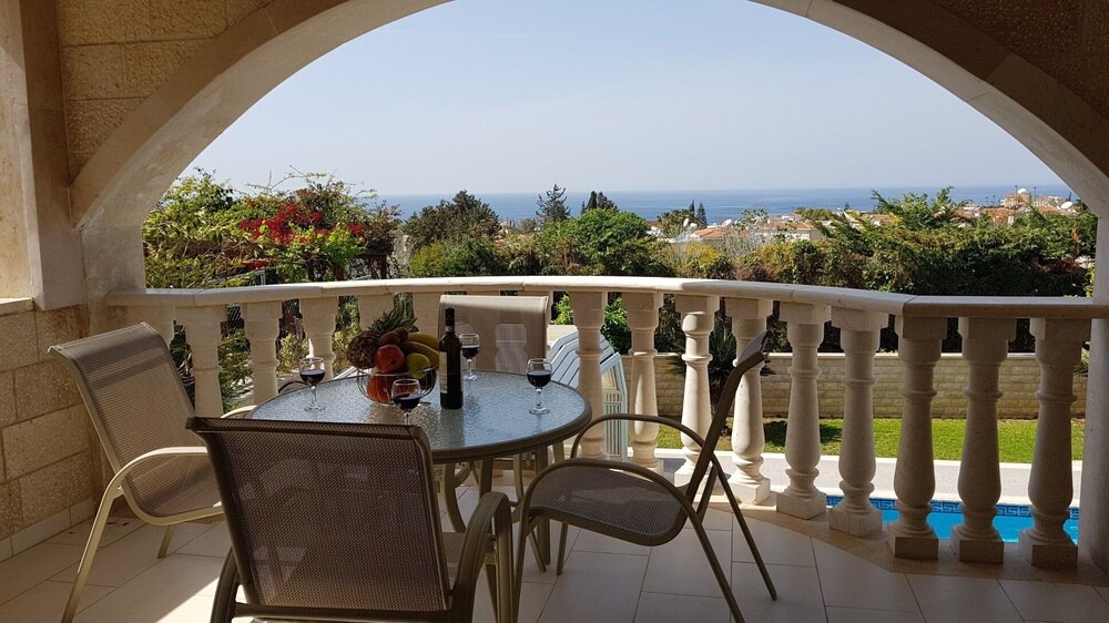 Photo of Patio Balcony in Agios Georgios Pegeias