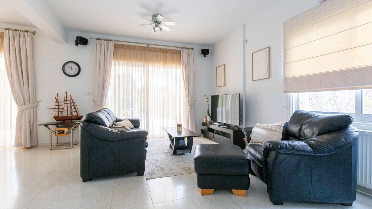 Photo of Livingroom in Pegeia