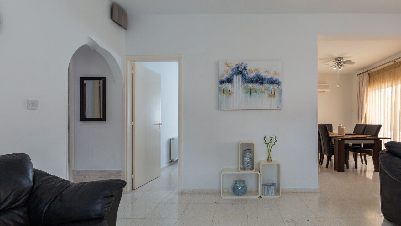 Photo of Livingroom in Pegeia